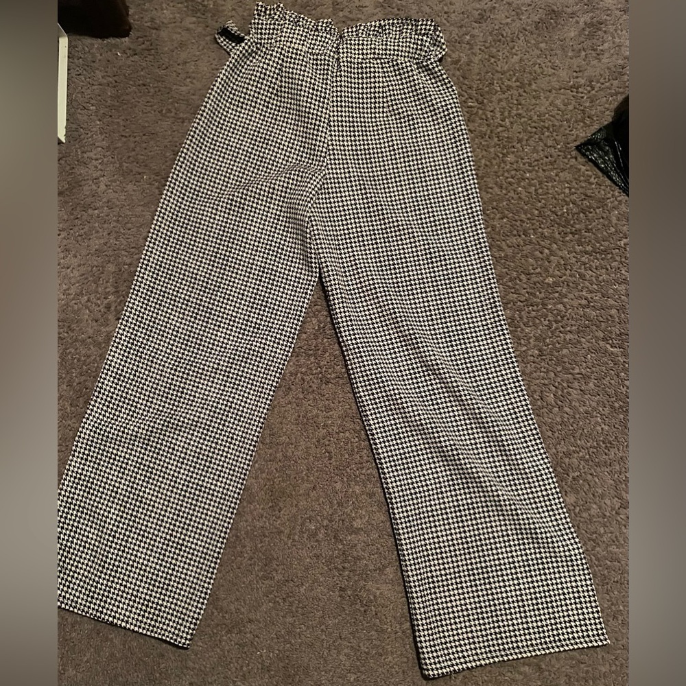 Pants - Picture 2 of 3